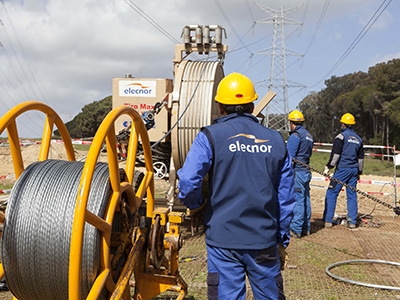foto noticia Elecnor reduce casi un 62% su Índice de Frecuencia de accidentes en dos años con DuPont Sustainable Solutions.